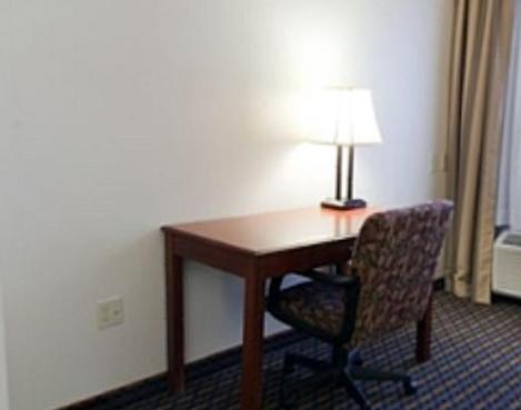 Holiday Inn Express Hotel & Suites Laurinburg, an IHG Hotel