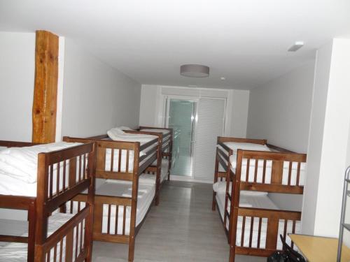 10-Bed Mixed Dormitory Room