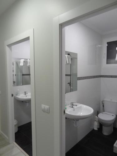 Pensión La Bilbaina - Albergue Logroño - image 2