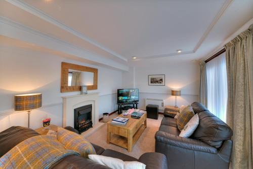 Katie's Flat - image 7