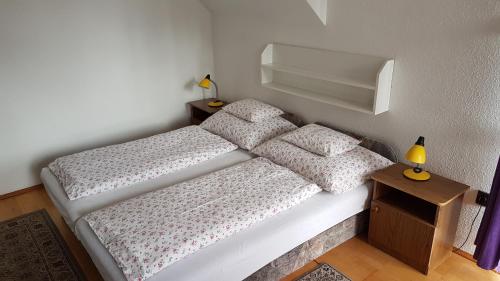 Orchidea Apartman - image 12