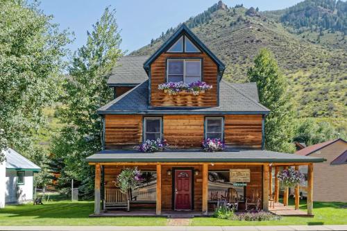 B&B Minturn - Minturn Inn - Bed and Breakfast Minturn