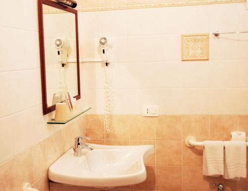 Greta Rooms Hotel