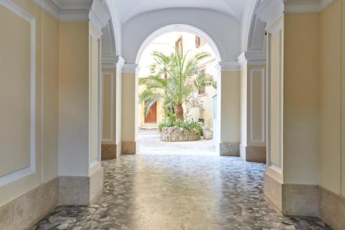 Vatican House - image 10