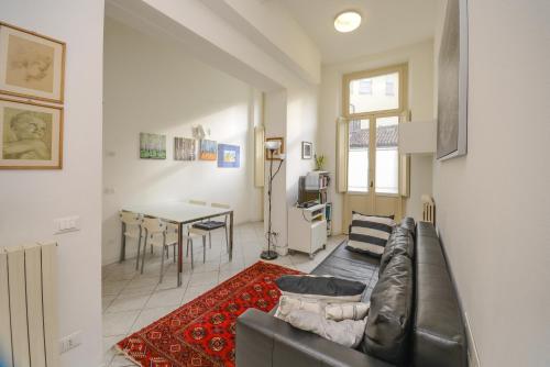  Central Location In Brescia With Garage and Balcony, Pension in Brescia bei Castel Mella