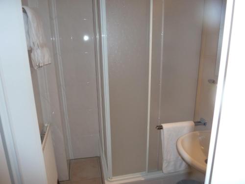 Relax - image 12