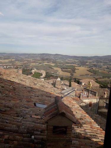  La Rondinella in Todi