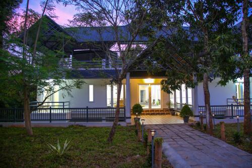 Bamboo Creak – Kumily, NE
