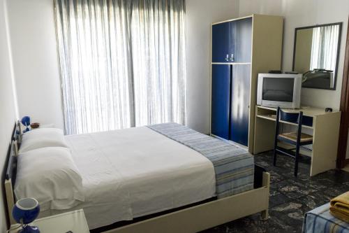  Albergo Pensione Cosenz, Milazzo bei San Saba