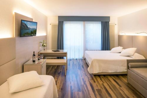 1 queen bed
