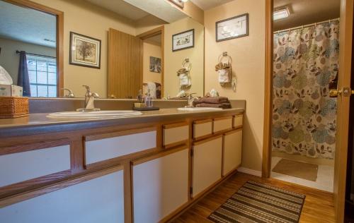 Grace Place Condo - image 11