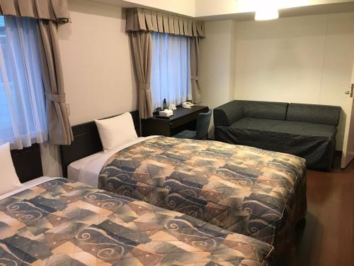 Premium Twin Room with City View (10th Floor) - Single Use - Non Smoking