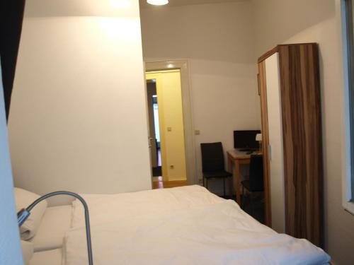 Hotel-Pension Dorma - image 4