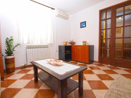 House 1058 - image 12
