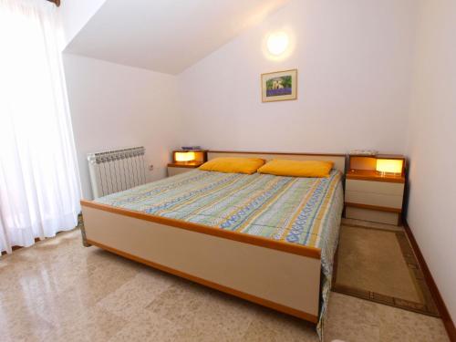 House 1058 - image 3