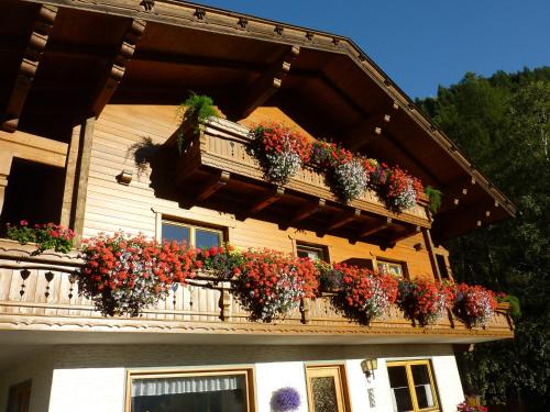 Pension Appartement Ambrosi in Heiligenblut am Großglockner, Österreich