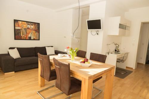 Paleo Finest Serviced Apartments - image 14