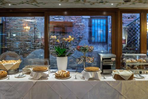 Hotel Forum - image 10