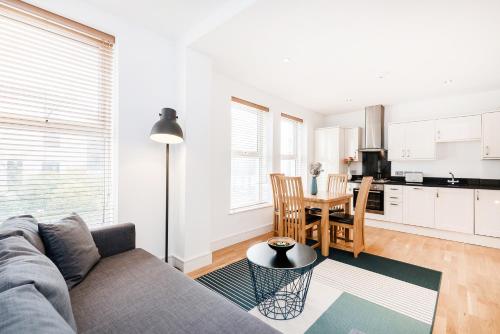 London Regency Apartments