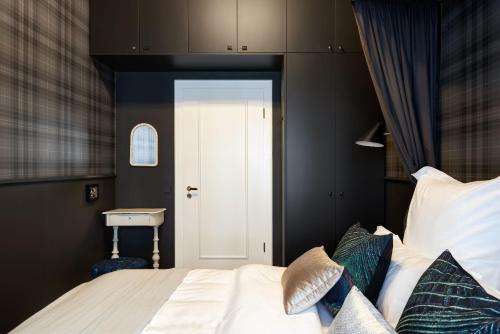 Standard Three-Bedroom Apartment -  Tschaikowskistrasse 19 image 4