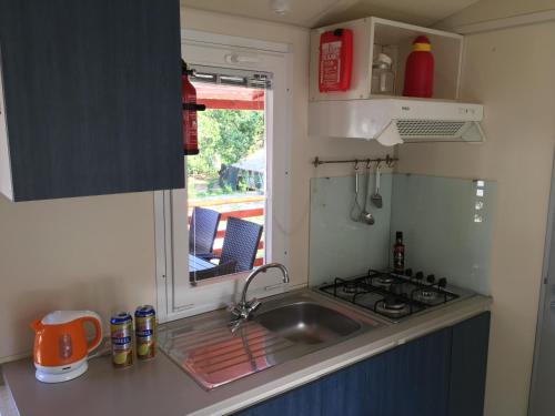 Mobile Homes Comfort ELBA Zelena Laguna - Tap to explore photos