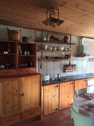 Aruvälja summerhouse (Aruvalja summerhouse) in Kivi