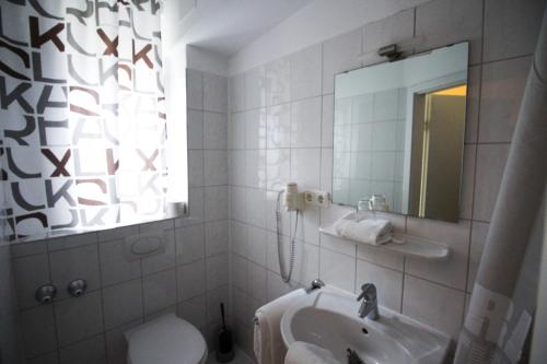 Hotel Pension am Hauptbahnhof - image 2