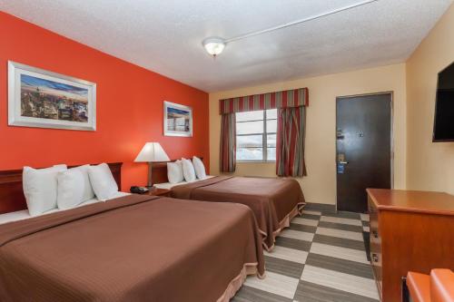 Travelodge by Wyndham Jersey City in Jersey City, USA