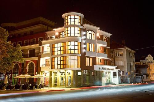 B&B Kazanlak - Hotel Diamond - Bed and Breakfast Kazanlak