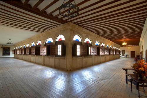 Hotel Real Monasterio de San Zoilo - image 2