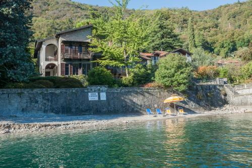 Villa Il Cigno lakeside Oliveto Lario