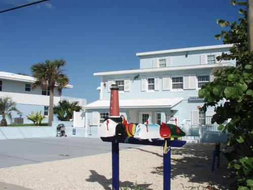 Entrance, Paradise In New Smyrna Beach Florida in New Smyrna Beach (FL)