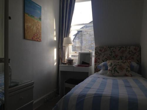 Doune Guest House - image 11
