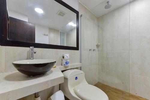 2 double beds, 1 twin bed