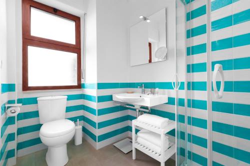 Sirocco Suites - image 6