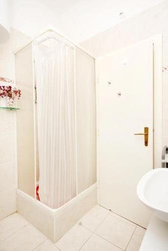 Apartments with WiFi Split - 6028, Split (photo 4)