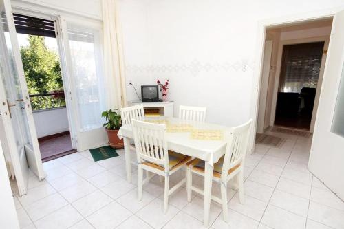 Apartments with WiFi Split - 6028, Split (photo 9)