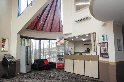 Dubbo RSL Club Motel - 로비
