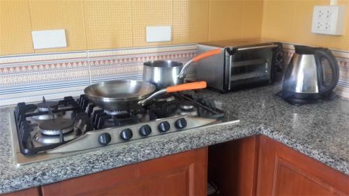 BUTTERFLY GARDEN BOUTIQUE RESIDENCE by Luxury View EX LG Apts and Villas, A Lifestyle Destination 1 to 3 bedroom units 110 to 190 sqmtr, 2 FULL Bathrooms, Rain shower, Complete kitchen, FREE Fast Fiber WIFI, 55