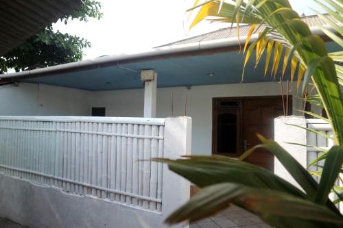 

Giyat Kodong Home Stay