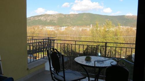 B&B Green - image 11