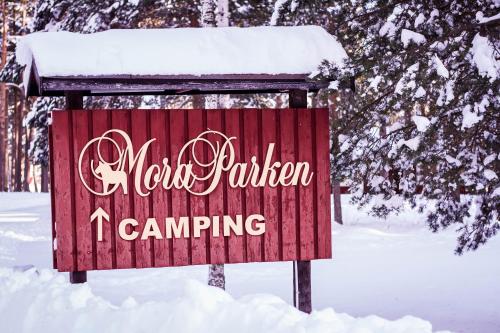Mora Parken Hotel - image 12