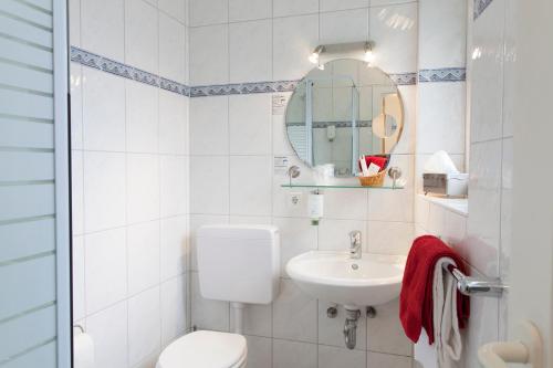 Hotel Celina Niederrheinischer Hof - image 14