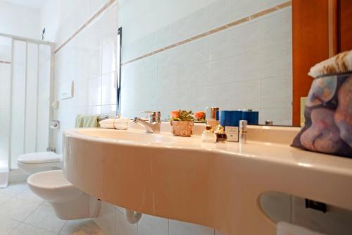 Arosio Hotel - image 7