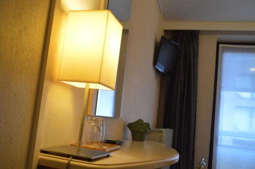 Hotel Honfleur - image 11