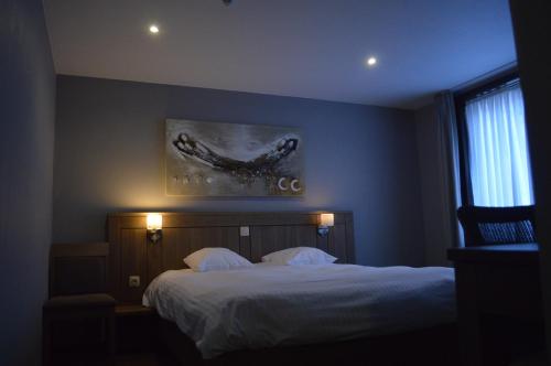 Hotel Honfleur - image 12