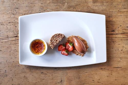 Kleivstua Hotel near Krokskogen - Sundvollen