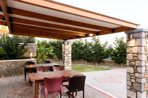 Pefki Sea View Villas gîte à louer Vrachonisída Karávolas