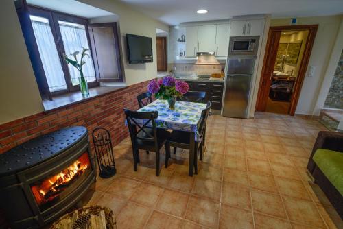 Casona de Llanorrozo Apartamentos Rurales