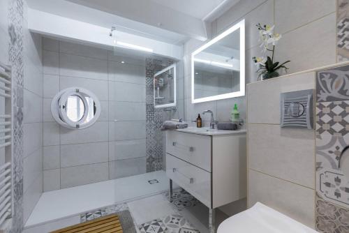 BARILLERIE - Loft Moderne Face Mer Vieux-Nice. - image 2